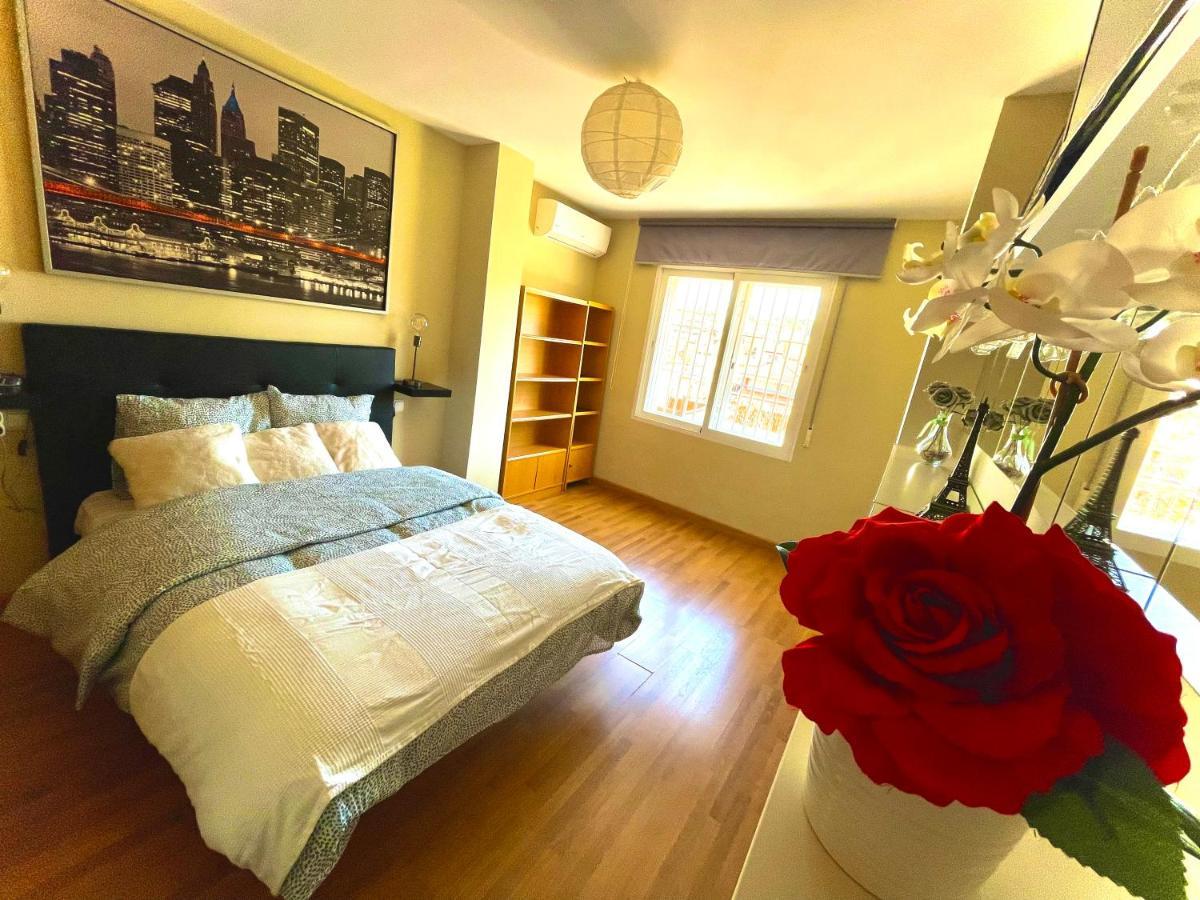 Apartamento Ático espectacular en pleno centro Granada Exterior foto